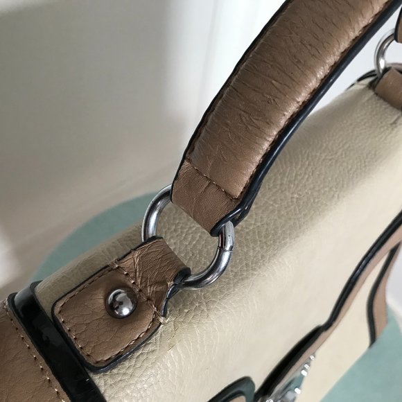 Melie Bianco Beige Bag - Picture 7 of 7